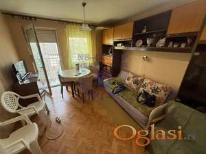 Odličan dvosoban stan